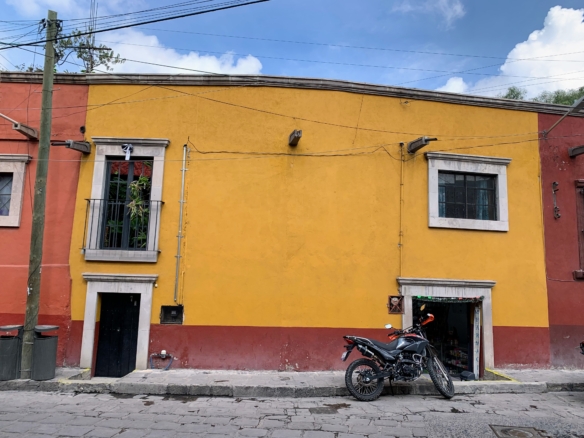 Calzada de La luz 71